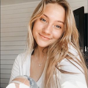 Meet your Posher, Liv